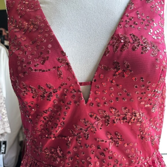 Blondie Nites Wine Gown Sequin Formal Party Size 13 Prom Elegant Evening NWT - Picture 11 of 14